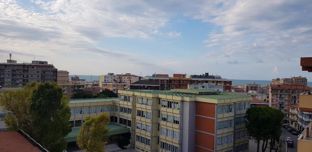 Kennedy Apartment Termoli Exterior foto